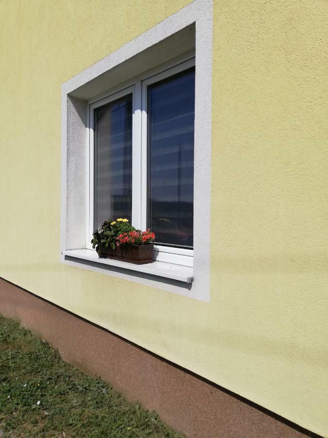 Apartman Julrich Vrbov Exteriér fotografie